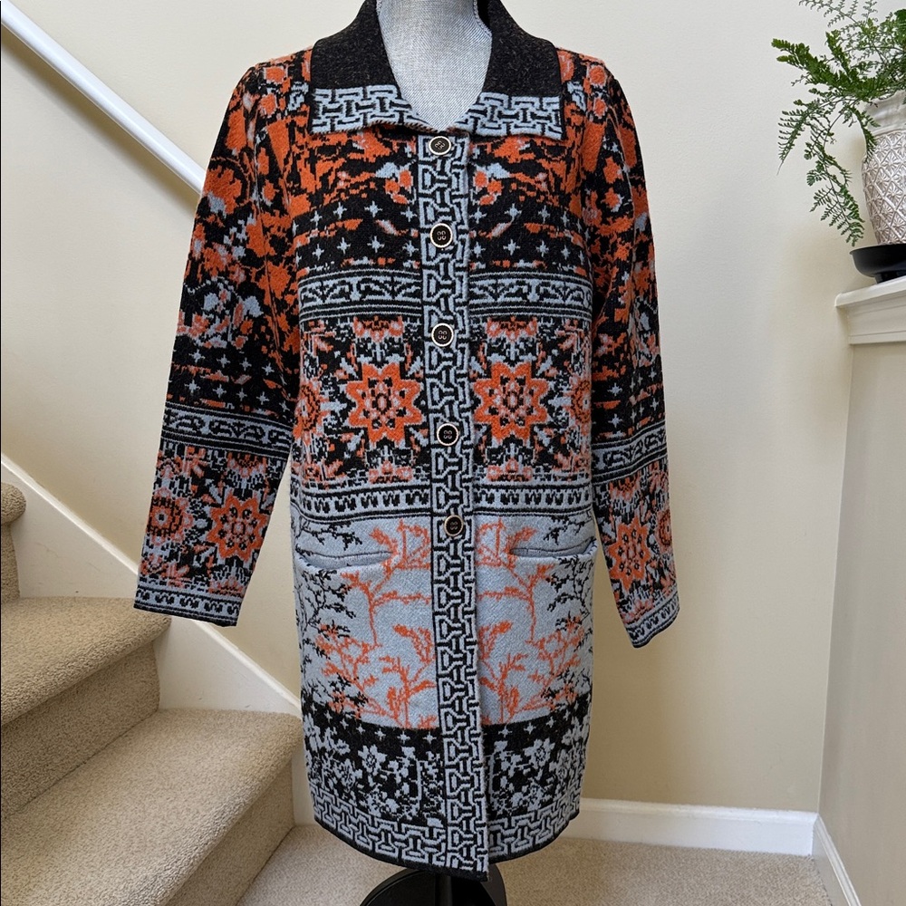 New Badgley Mischka Orange, Black and blue sweater Coat. Size M. - Picture 5 of 16